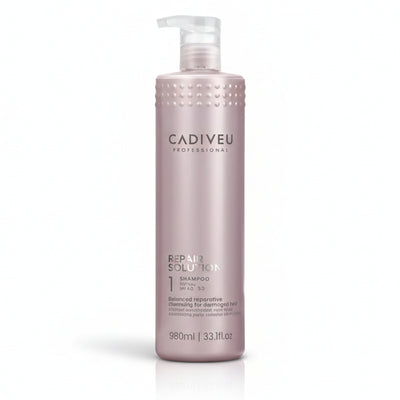 Cadiveu Repair solution 1 shampoo 980 ml, deterge delicatamente i capelli danneggiati e li prepara al trattamento repair solution.