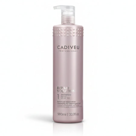 Cadiveu Repair solution 1 shampoo 980 ml, deterge delicatamente i capelli danneggiati e li prepara al trattamento repair solution.