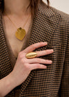 Anello oversize rigato oro