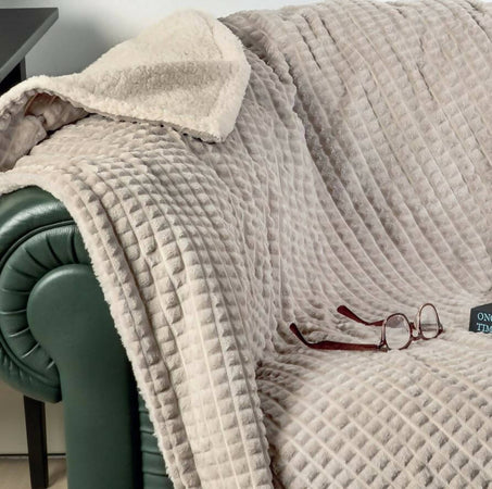 Acca24 Plaid Coperta Bormio In Morbido E Caldo Tessuto Flannel Jaquard Piu Sherpa Casa e cucina/Tessili per la casa/Biancheria da letto/Coperte e trapunte/Plaid Puleo Casa - Palermo, Commerciovirtuoso.it