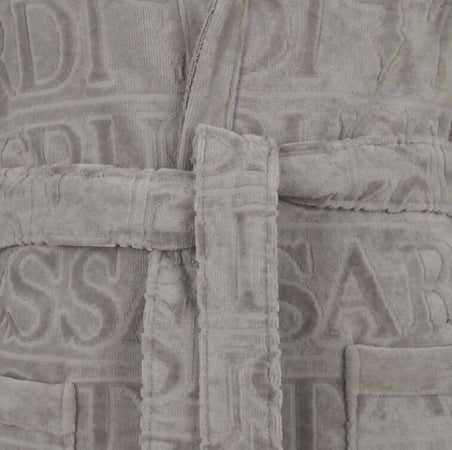 Accappatoio trussardi overlogo unisex in spugna di puro cotone jaquard con cappuccio tasche e cinta capo di alta qualità Casa e cucina/Tessili per la casa/Biancheria da bagno/Asciugamani/Set di asciugamani Puleo Casa - Palermo, Commerciovirtuoso.it