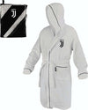 Accappatoio Uomo O Bambino Sport Juventus in Microfibra Con Custodia Da Trasporto Originale Juventus per Lo Sport E La Casa Moda/Uomo/Abbigliamento/Pigiami e abbigliamento da notte/Accappatoi Puleo Casa - Palermo, Commerciovirtuoso.it
