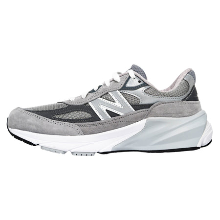 NEW BALANCE Made in USA 990v6 Sneakers in Grey da uomo