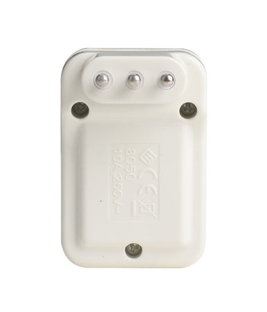 Adattatore Con Interruttore Spina 10a 2 Bipasso 10/16a 1 Presa Universale 10/16a 83055n