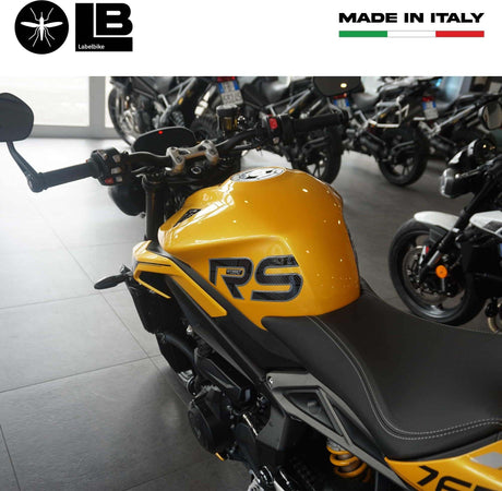 Adesivi-3D-Laterali-serbatoio-compatibili-con-Triumph-Street-Triple-765-RS-2023