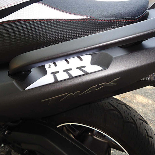 Adesivi-3D-Protezione-Incavo-Mani-Scooter-Tmax-530-compatibili-Yamaha-2012-2016