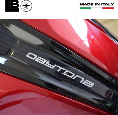 Adesivi-3D-Protezione-Paraserbatoio-compatibili-con-Triumph-Daytona-660-2024