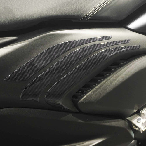 Adesivi-3D-Protezione-pedane-piedi-passeggero-compatibili-con-Yamaha-Xmax-2023