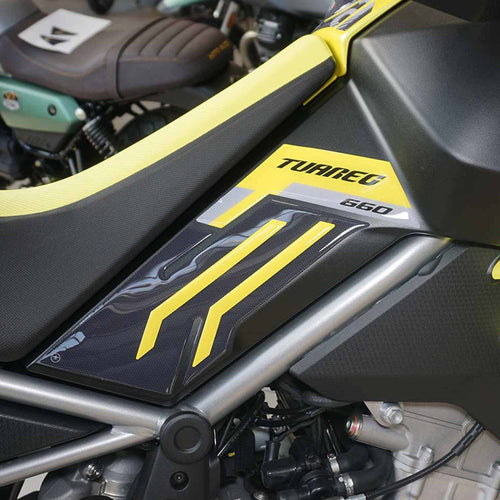 Adesivi-3D-Protezioni-Laterali-serbatoio-compatibili-con-Aprilia-Tuareg-660-2022