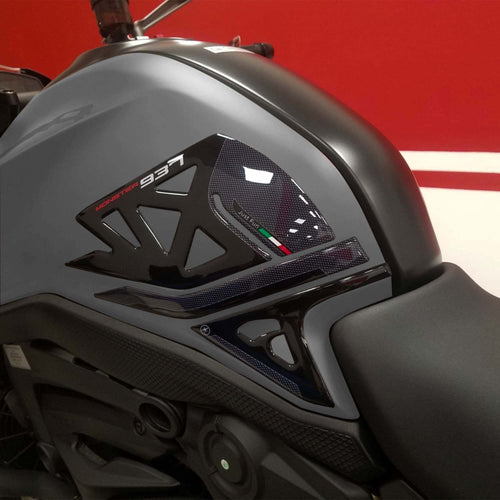 Adesivi-3D-Protezioni-Laterali-serbatoio-compatibili-con-Ducati-Monster-937-2021
