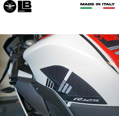 Adesivi-3D-protezioni-laterali-serbatoio-compatibili-con-Yamaha-R125-2019-2022