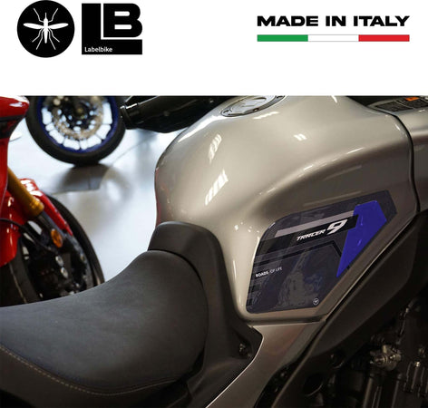 Adesivi-3D-Protezioni-Laterali-serbatoio-compatibili-con-Yamaha-Tracer-9-2021-24