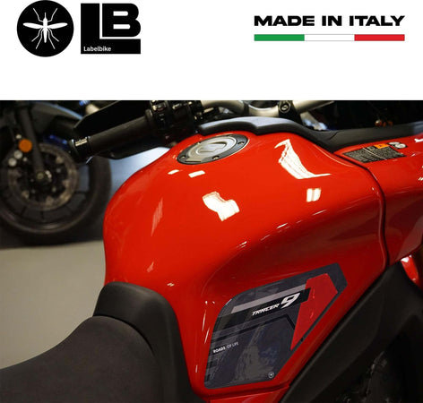 Adesivi-3D-Protezioni-Laterali-serbatoio-compatibili-con-Yamaha-Tracer-9-2021-24