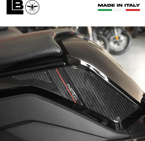 Adesivi-3D-Protezioni-laterali-sportello-compatibili-con-Kymco-Ak550-Premium
