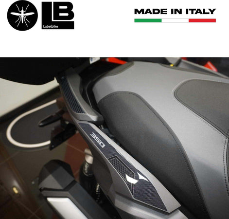 Adesivi-3D-Protezioni-maniglie-con-bauletto-compatibili-con-Honda-ADV350-2022-23