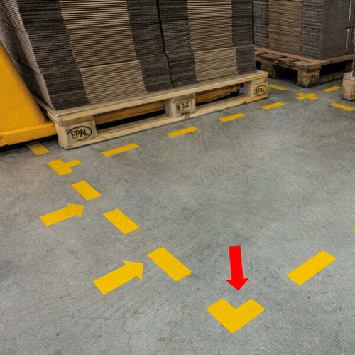 Adesivi da terra - forma a L - 10x10 cm - Durable - conf. 10 pezzi Fai da te/Sicurezza e protezione/Attrezzature per sicurezza sul lavoro/Segnaletica antinfortunistica Eurocartuccia - Pavullo, Commerciovirtuoso.it