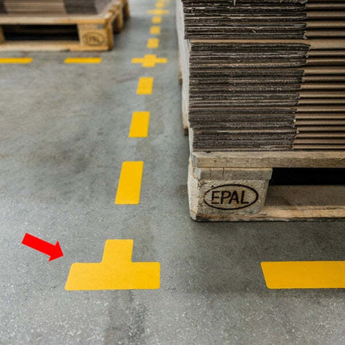 Adesivi da terra - forma a T - 10x15 cm - Durable - conf. 10 pezzi Fai da te/Sicurezza e protezione/Attrezzature per sicurezza sul lavoro/Segnaletica antinfortunistica Eurocartuccia - Pavullo, Commerciovirtuoso.it