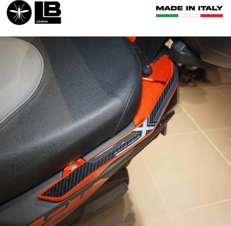 Adesivi-gel-3D-Maniglie-con-BAULETTO-compatibili-con-Kymco-DTX-360-125-300-350
