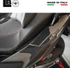 Adesivi-Protezioni-laterali-coda-sottosella-compatibili-con-Kymco-Ak550-Premium