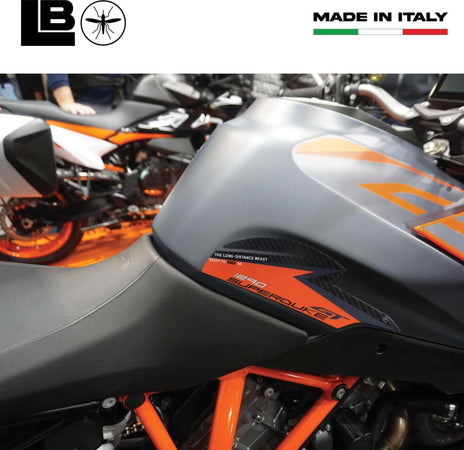 Adesivi-Protezioni-laterali-moto-compatibili-con-KTM-1290-Super-Duke-GT-2022-24