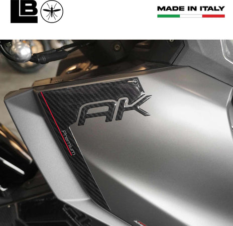Adesivi-Protezioni-laterali-paraspigoli-compatibili-con-Kymco-Ak550-Premium