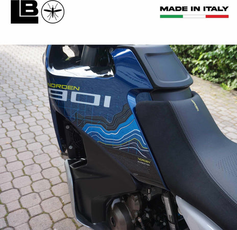 Adesivi-Protezioni-laterali-serbatoio-compatibili-con-Husqvarna-Norden-901-2023