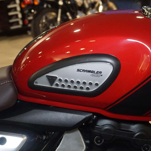 Adesivi-Protezioni-laterali-serbatoio-compatibili-con-Triumph-Scrambler-400-X