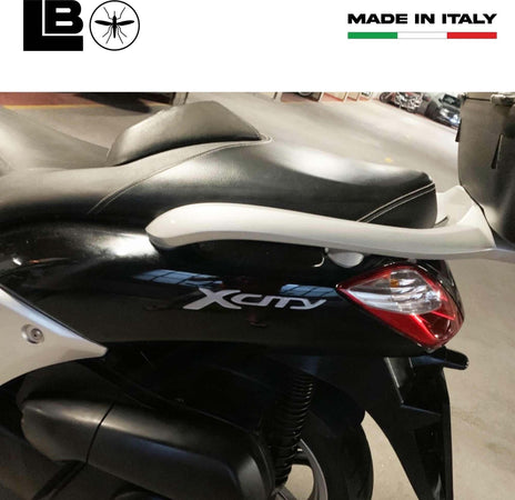ADESIVI/STICKERS-3D-SCRITTA-SCOOTER-XCITY-compatibile-YAMAHA-X-CITY-250-ARGENTO