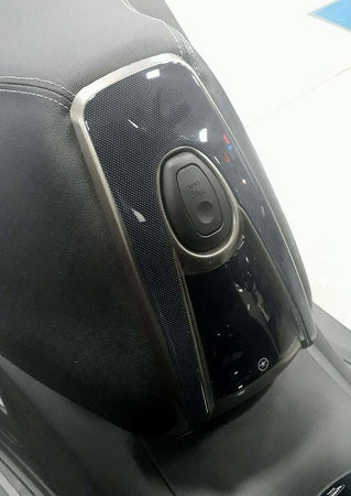 ADESIVO-3D-BORCHIA-GANCIO-APPENDI-BORSE-compatibile-KYMCO-scooter-AGILITY-300