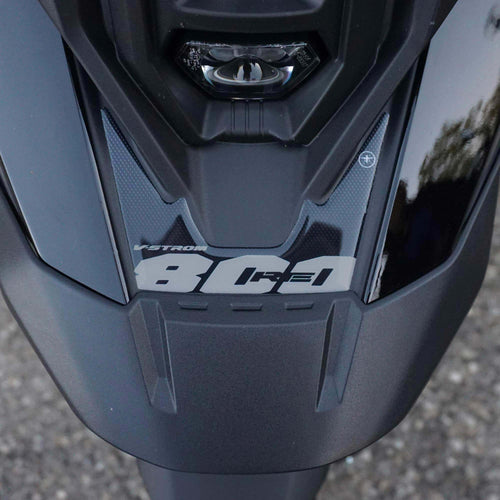 Adesivo-3D-compatibile-con-Suzuki-V-Strom-800RE-Protezione-Becco-Frontale-moto