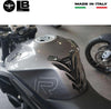 Adesivo-3D-Paraserbatoio-moto-compatibile-con-Triumph-Street-Triple-765-R-2023