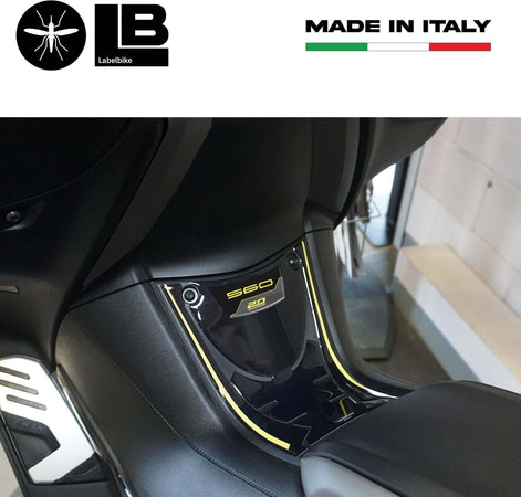 Adesivo-3D-Pedana-anteriore-compatibile-con-Yamaha-Tmax-560-20Th-Anniversary