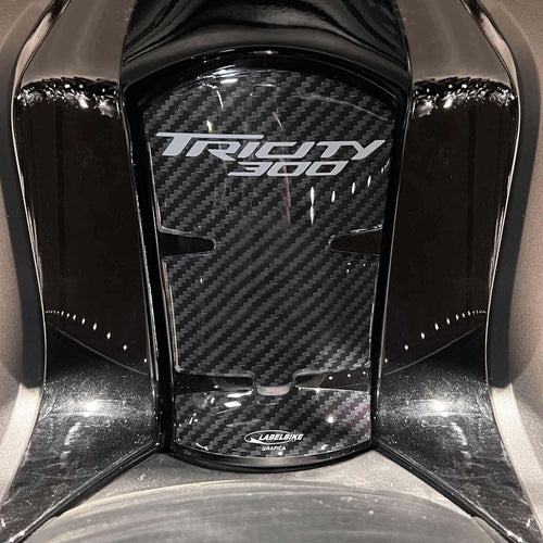 Adesivo-3D-protezione-sportello-serbatoio-compatibile-con-Yamaha-Tricity-300