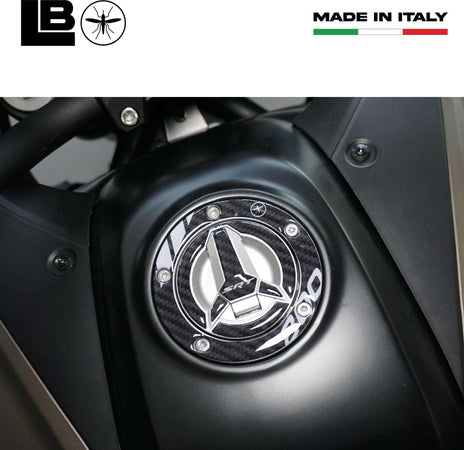 Adesivo-3D-Protezione-Tappo-Serbatoio-moto-compatibile-con-QJ-Motor-SRT-800-SX