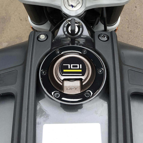 Adesivo-3D-tappo-serbatoio-compatibile-con-Husqvarna-Svartpilen-Vitpilen-701