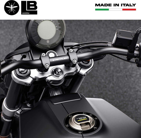 Adesivo-3D-tappo-serbatoio-compatibile-con-Husqvarna-Svartpilen-Vitpilen-701