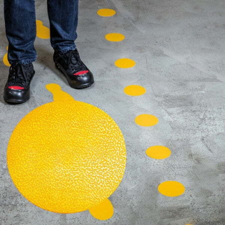 Adesivo da terra - PUNTO - diametro 10 cm - Durable - conf. 10 pezzi Fai da te/Sicurezza e protezione/Attrezzature per sicurezza sul lavoro/Segnaletica antinfortunistica Eurocartuccia - Pavullo, Commerciovirtuoso.it