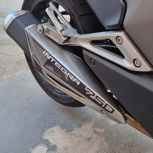ADESIVO-GEL-3D-Protezione-CARTER-Scarico-HONDA-INTEGRA-750-compatibile-2016-2020