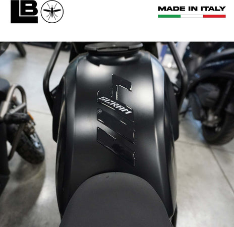 Adesivo-Paraserbatoio-protezione-moto-compatibile-con-Royal-Enfield-Scram-411