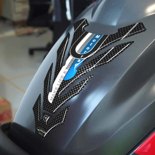 ADESIVO-PARASERBATOIO-PROTEZIONE-SERBATOIO-IN-RESINA-3D-COMPATIBILE-CON-MOTO-BMW