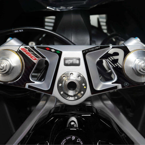 Adesivo-Piastra-Forcella-Sterzo-compatibile-con-Aprilia-RS-660-Extrema-2023-24
