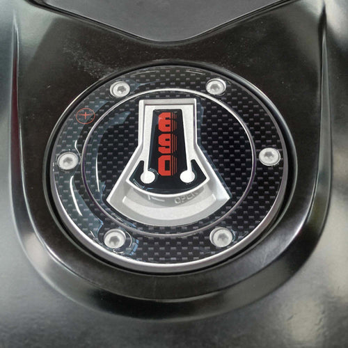 ADESIVO-TAPPO-SERBATOIO-in-RESINA-GEL-3D-compatibile-per-MOTO-KTM-690-DUKE