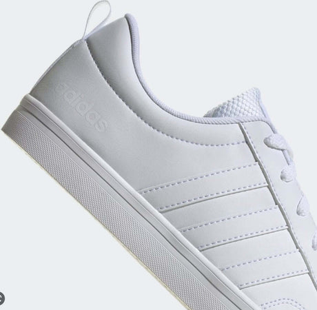 Adidas v Pace Total White Scarpa Uomo Sneaker Casual Bianca Con Lacci Moda/Uomo/Scarpe/Sneaker e scarpe sportive/Sneaker casual D'Avanzo Clazature - Nola, Commerciovirtuoso.it