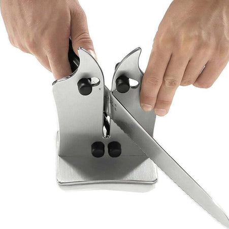 AFFILA COLTELLI ACCIAIO AFFILATURA CUCINA UTENSILE AFFILATORE COLTELLO FORBICI Casa e cucina/Utensili da cucina/Affilacoltelli/Affilacoltelli manuali Trade Shop italia - Napoli, Commerciovirtuoso.it