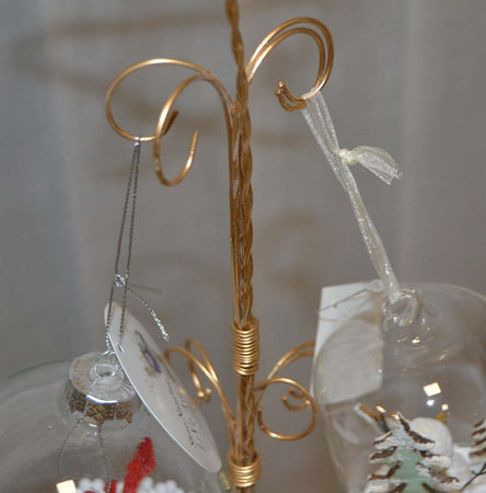 Alberello in metallo porta palline decorazione natalizia oro h 100 cm Casa e cucina/Decorazioni per interni/Addobbi e decorazioni per ricorrenze/Decorazioni natalizie/Alberi di natale artificiali MagiediNatale.it - Altamura, Commerciovirtuoso.it