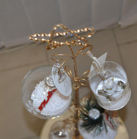 Alberello in metallo porta palline decorazione natalizia oro h 100 cm Casa e cucina/Decorazioni per interni/Addobbi e decorazioni per ricorrenze/Decorazioni natalizie/Alberi di natale artificiali MagiediNatale.it - Altamura, Commerciovirtuoso.it