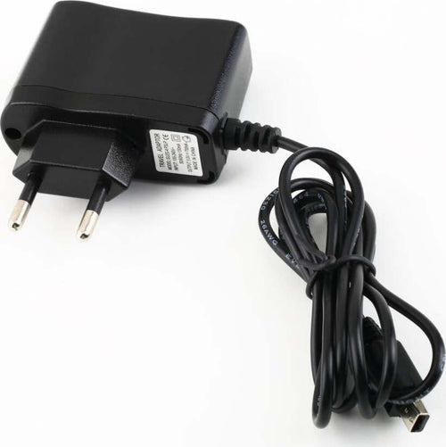 ALIMENTATORE - CARICATORE ADATTATORE COMPATIBILE CONSOLE NINTENDO 3DS XL DSi 2DS  Trade Shop italia - Napoli, Commerciovirtuoso.it