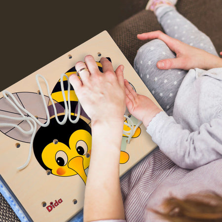 Allacciatura Ape Gioco in Legno per Bambini Metodo Montessori Dida