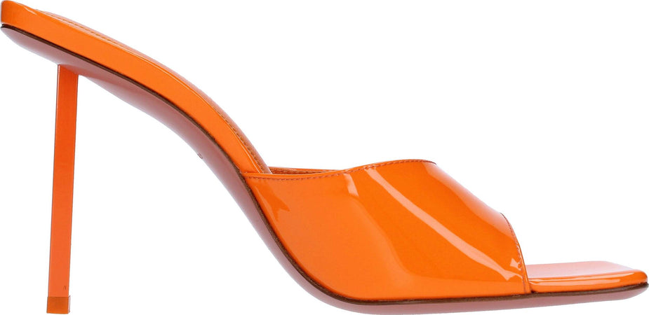 Amina-Muaddi-Sandali-Arancio-da-donna