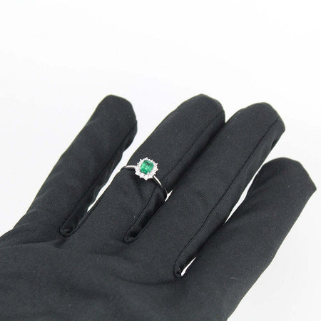 Anello donna classico Mirco Visconti in oro bianco con smeraldo ottagonale e diamanti